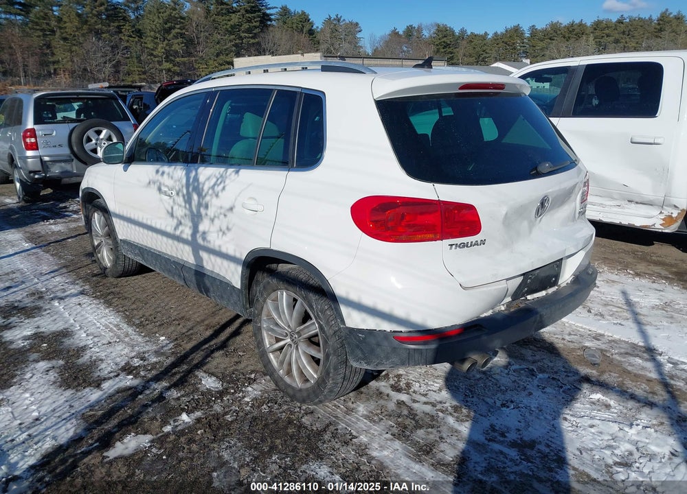 2013 VOLKSWAGEN TIGUAN SE VIN: WVGBV3AX0DW053299