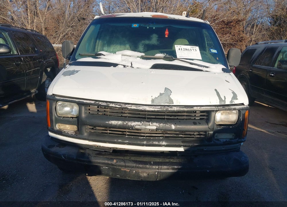 2001 CHEVROLET EXPRESS VIN: 1GCFG25W111169759