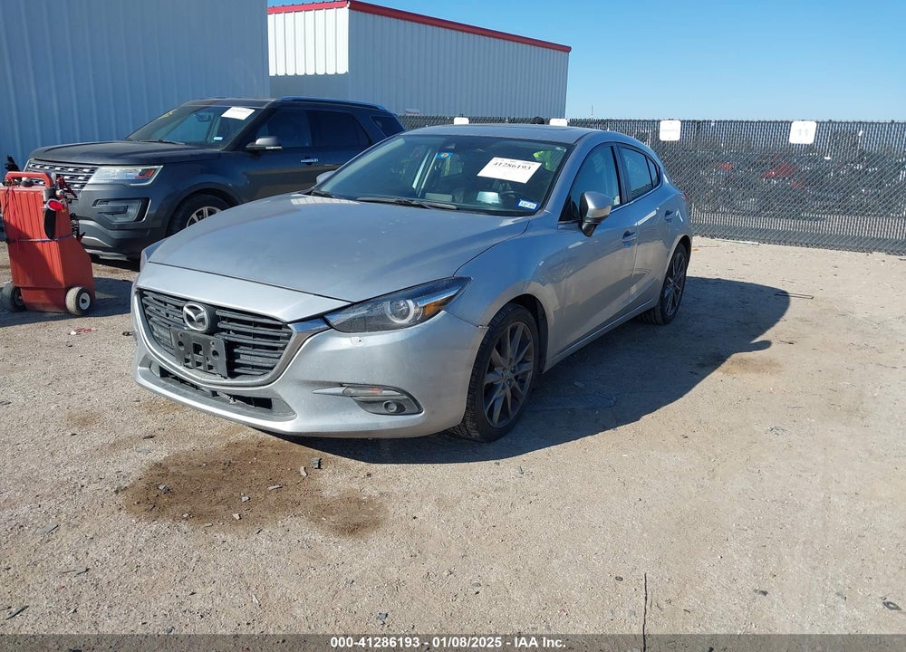 2018 MAZDA MAZDA3 VIN: 3MZBN1M30JM275917