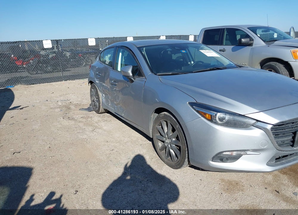 2018 MAZDA MAZDA3 VIN: 3MZBN1M30JM275917