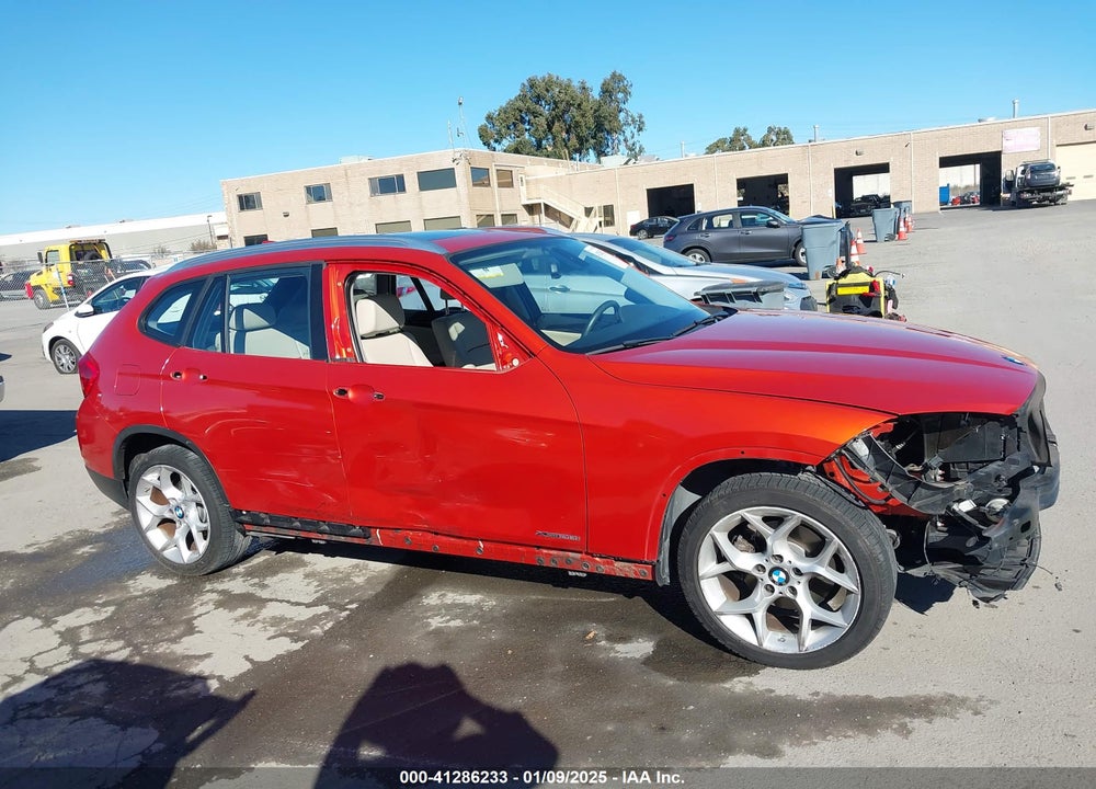 2015 BMW X1 VIN: WBAVL1C54FVY33416