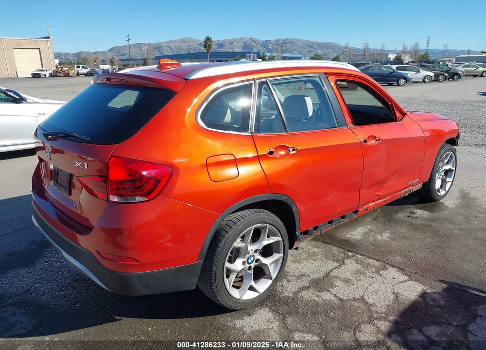 2015 BMW X1 VIN: WBAVL1C54FVY33416