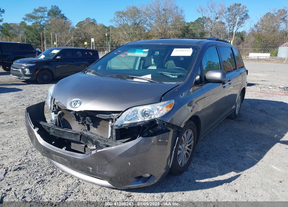2016 TOYOTA SIENNA XLE PREMIUM 8 PASSENGER VIN: 5TDYK3DCXGS706385