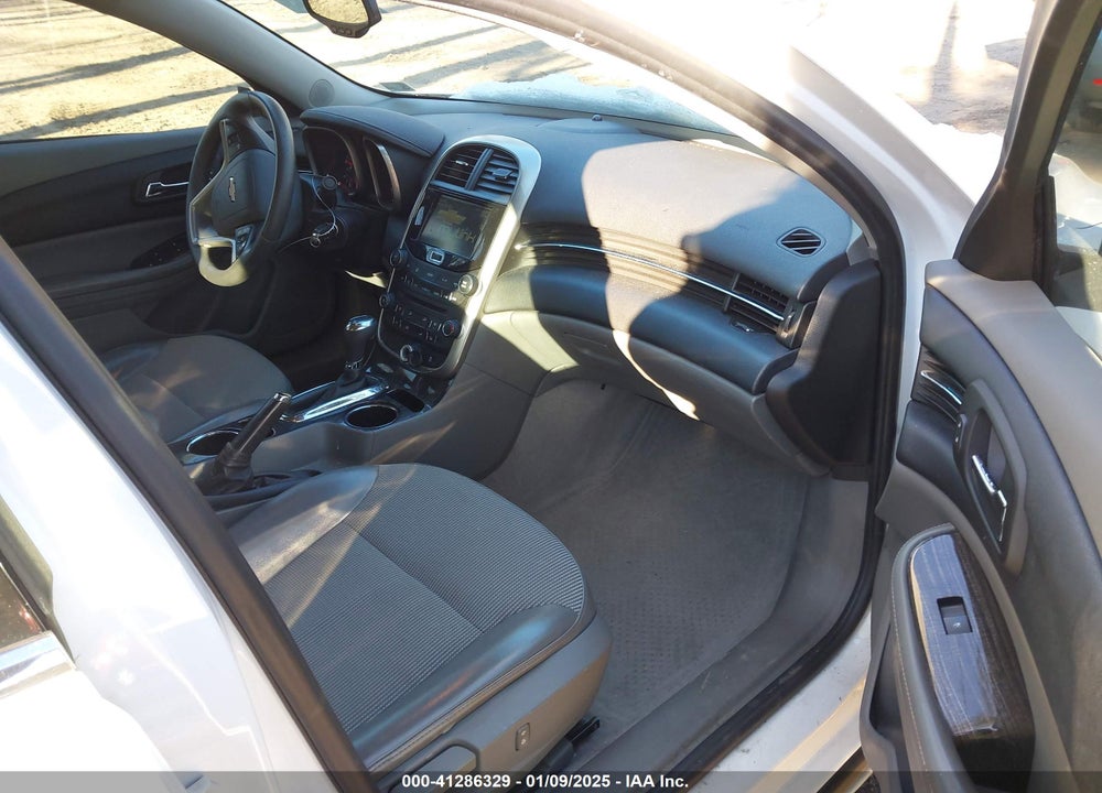 2015 CHEVROLET MALIBU VIN: 1G11C5SL0FF209558