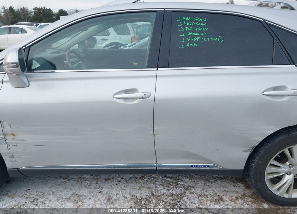 2011 LEXUS RX 450H VIN: JTJBC1BA8B2418449