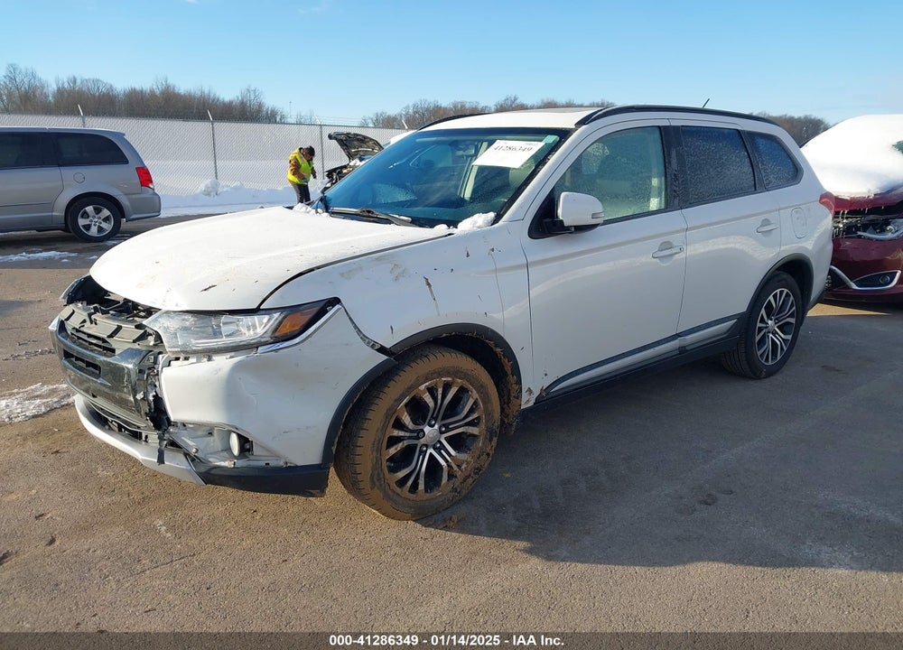 2016 MITSUBISHI OUTLANDER SEL VIN: JA4AD3A32GZ001878