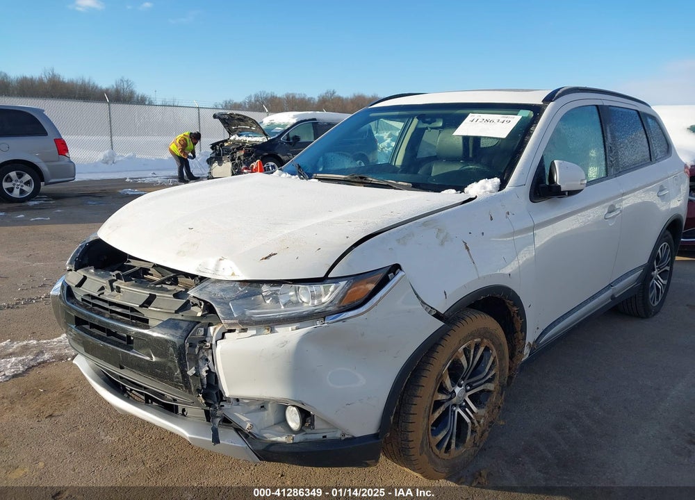 2016 MITSUBISHI OUTLANDER SEL VIN: JA4AD3A32GZ001878