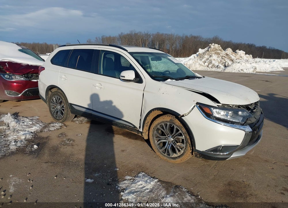 2016 MITSUBISHI OUTLANDER SEL VIN: JA4AD3A32GZ001878