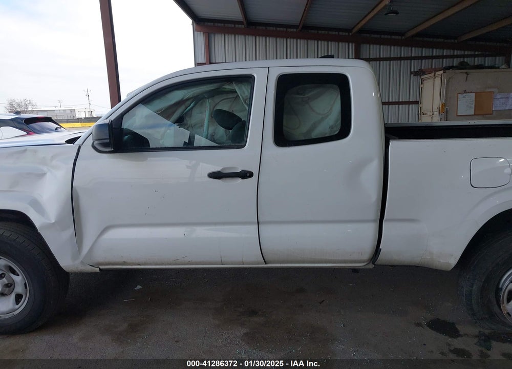 2017 TOYOTA TACOMA SR VIN: 5TFRX5GNXHX091816