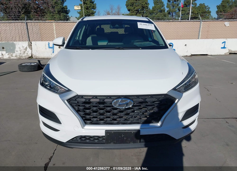 2019 HYUNDAI TUCSON SE VIN: KM8J23A48KU986533