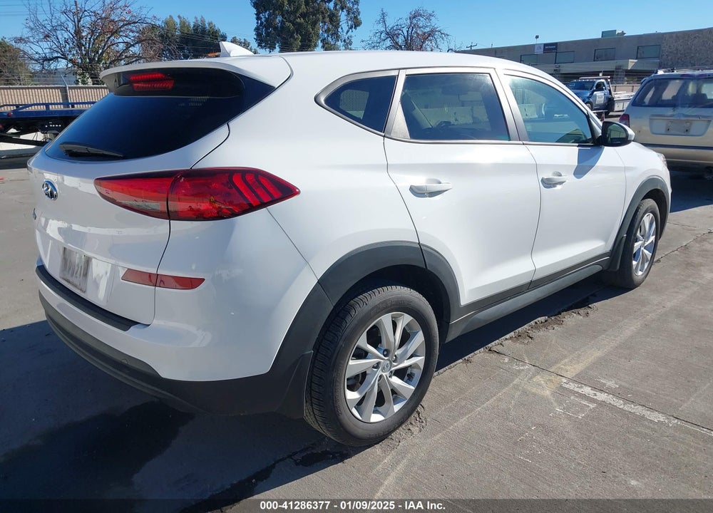2019 HYUNDAI TUCSON SE VIN: KM8J23A48KU986533