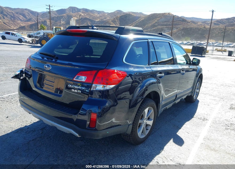 2014 SUBARU OUTBACK 3.6R LIMITED VIN: 4S4BRDPC7E2238148