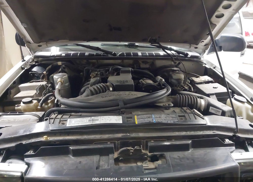 2003 CHEVROLET S-10 VIN: 1GCCS14H238229329