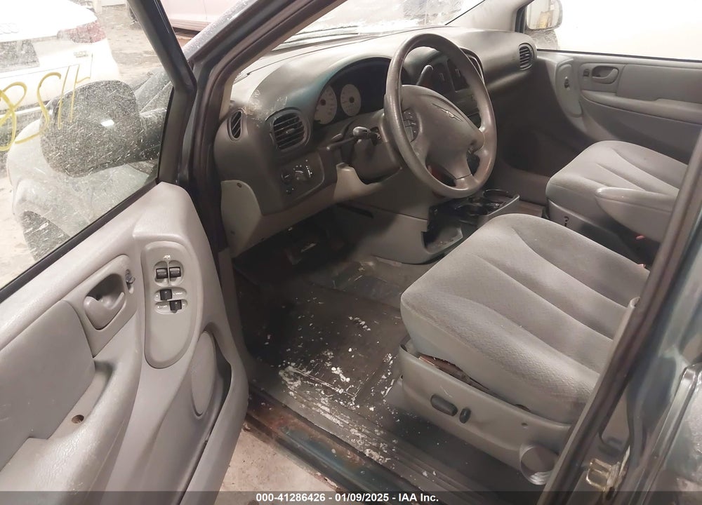 2005 CHRYSLER TOWN & COUNTRY VIN: 1C4GP45R35B313449