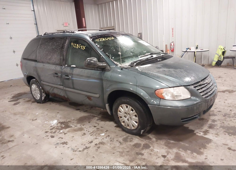 2005 CHRYSLER TOWN & COUNTRY VIN: 1C4GP45R35B313449