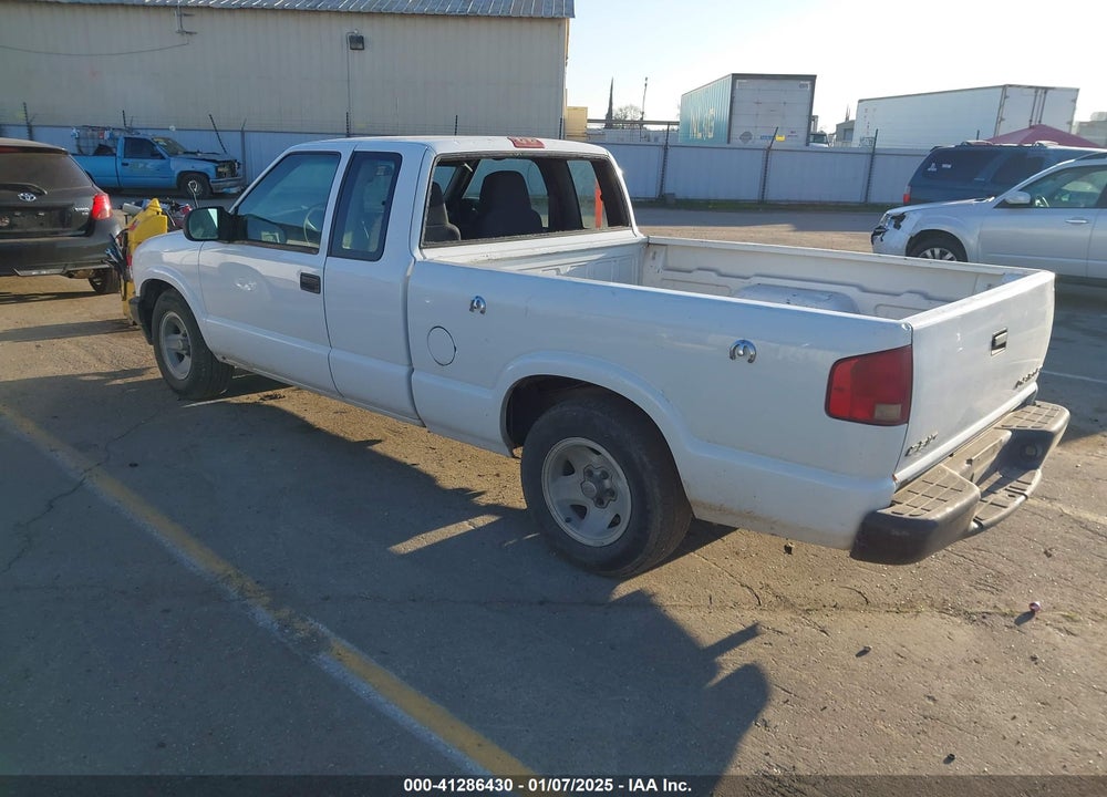 2003 CHEVROLET S-10 VIN: 1GCCS19H938169557