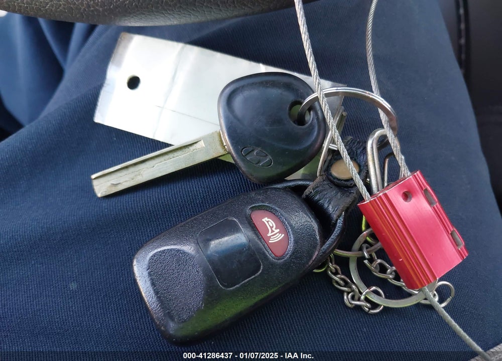 2013 HYUNDAI ACCENT GLS VIN: KMHCT4AE3DU500217