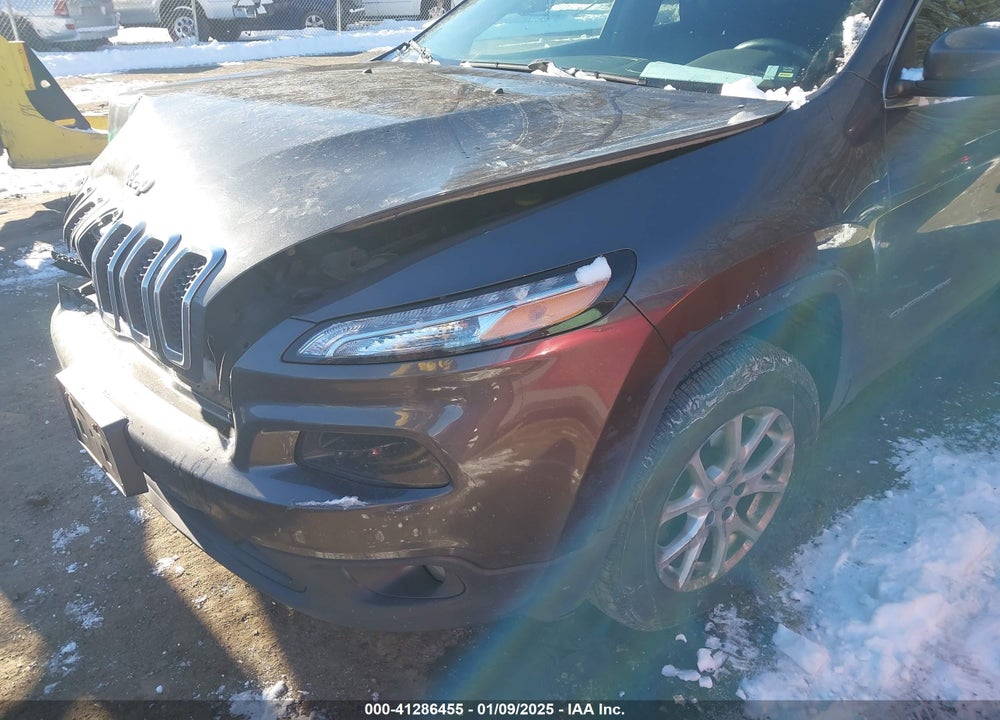 2017 JEEP CHEROKEE LATITUDE 4X4 VIN: 1C4PJMCBXHW587476