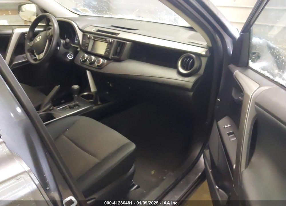 2017 TOYOTA RAV4 LE VIN: JTMBFREV6HJ110914