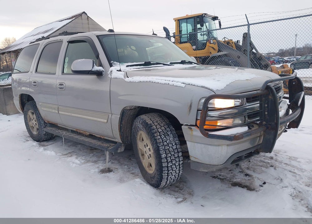 2005 CHEVROLET TAHOE LT VIN: 1GNEK13T55J211120