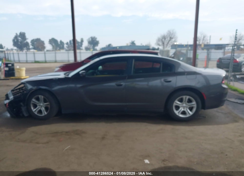 2016 DODGE CHARGER VIN: 2C3CDXBG4GH242255