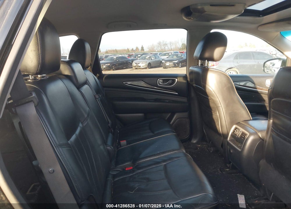 2013 INFINITI JX35 VIN: 5N1AL0MM0DC332917