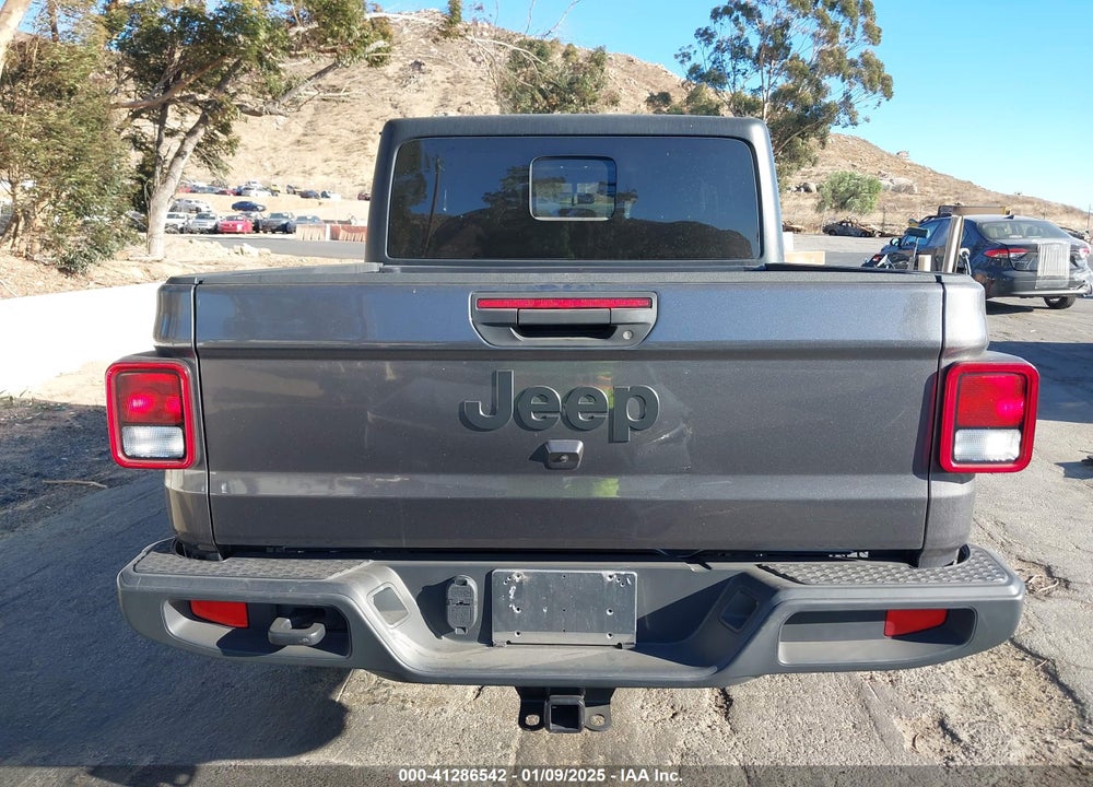 2022 JEEP GLADIATOR VIN: 1C6HJTAG3NL149531