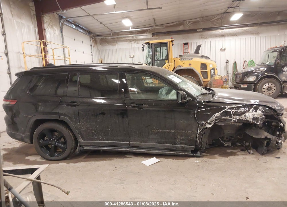 2024 JEEP GRAND CHEROKEE L ALTITUDE X 4X4 VIN: 1C4RJKAG3R8567927