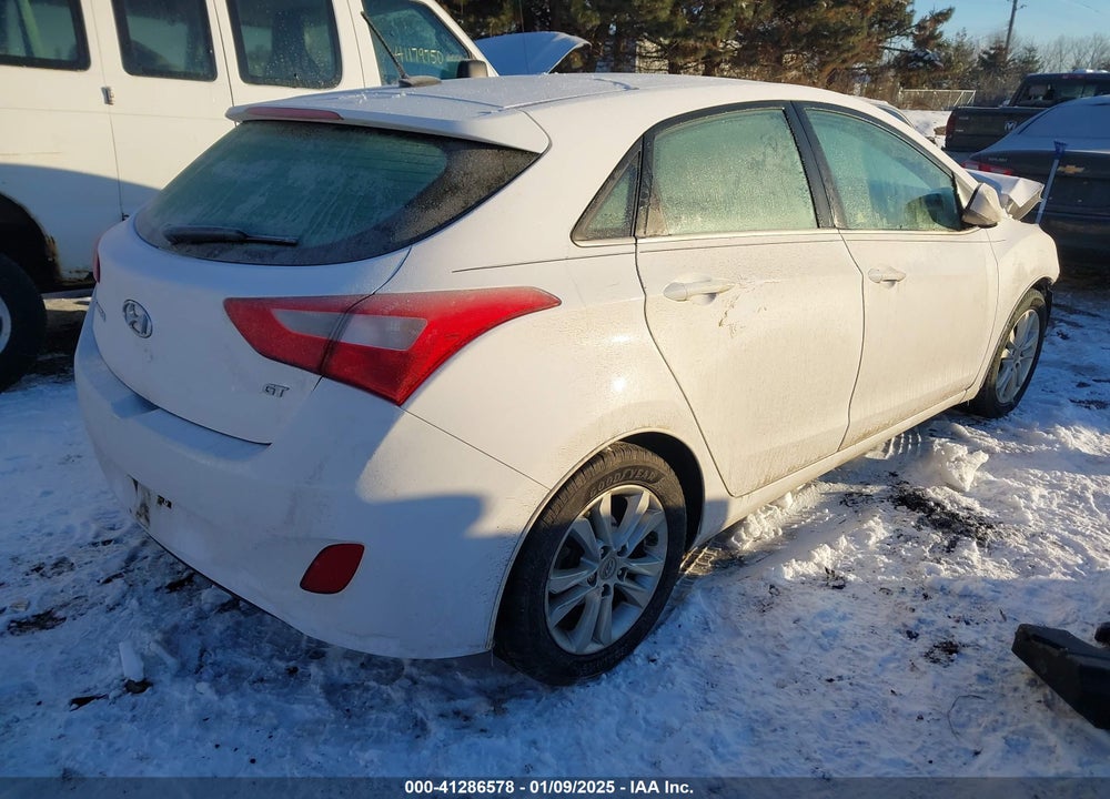 2014 HYUNDAI ELANTRA GT VIN: KMHD35LH3EU227573