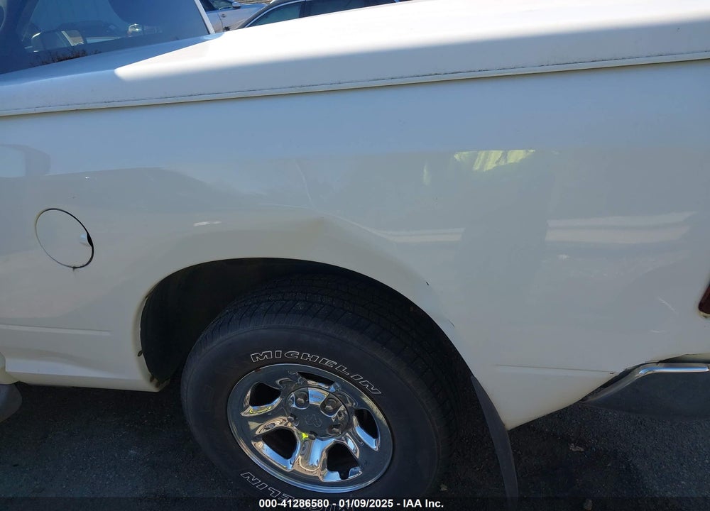 2010 DODGE RAM 1500 VIN: 3D7JB1EK3AG107190