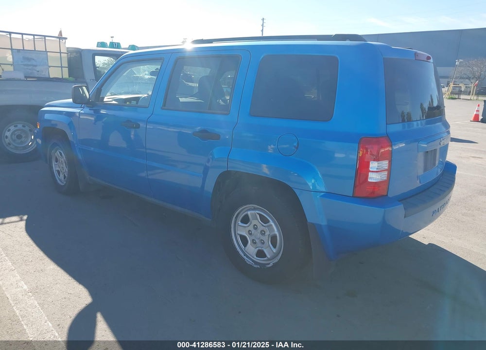 2008 JEEP PATRIOT SPORT VIN: 1J8FT28W98D554138