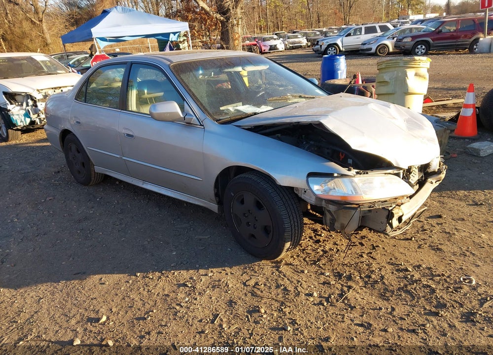 2002 HONDA ACCORD 3.0 EX VIN: 1HGCG16572A079120