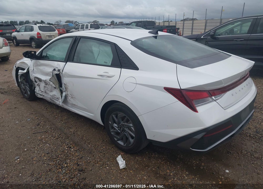 2024 HYUNDAI ELANTRA SEL VIN: KMHLM4DG0RU651730