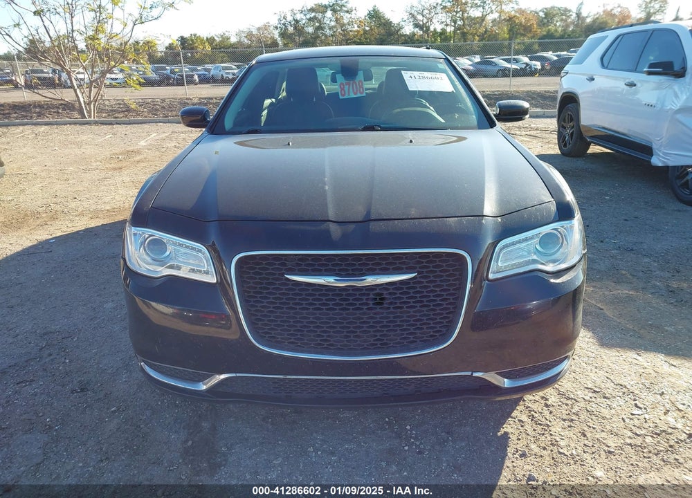 2015 CHRYSLER 300 LIMITED VIN: 2C3CCAAG0FH829469