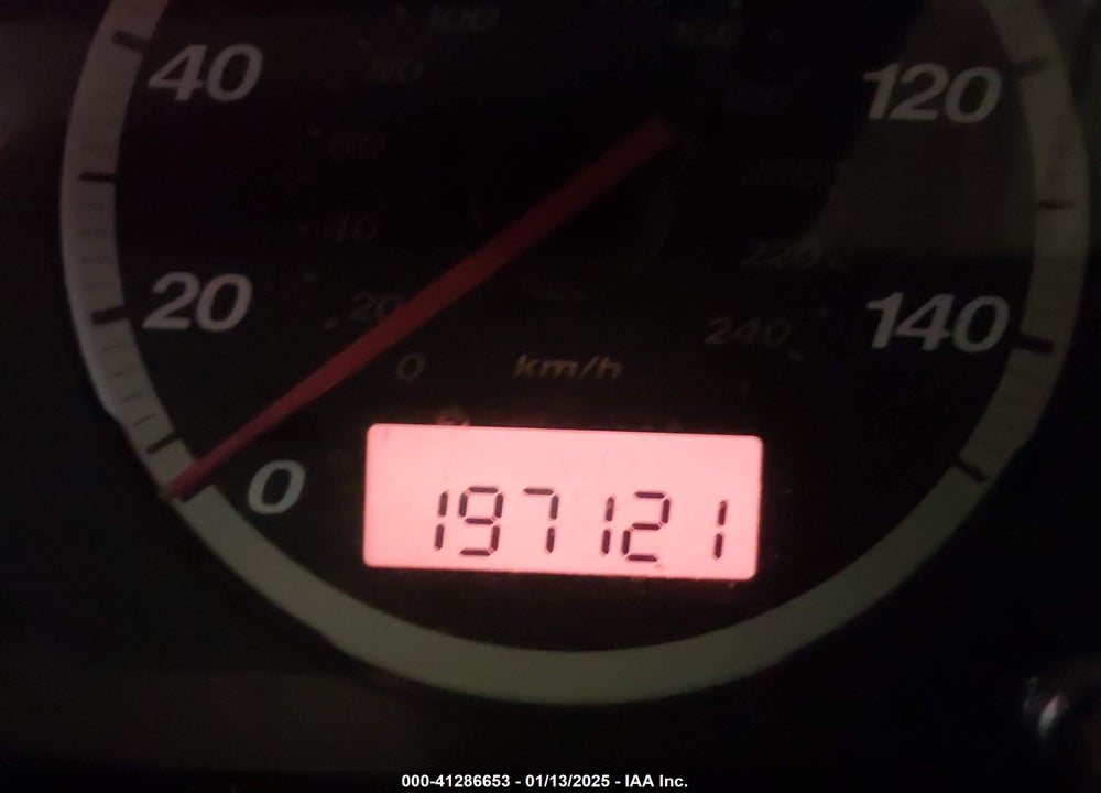 2005 HONDA CR-V LX VIN: JHLRD68565C001712