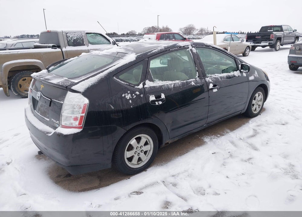 2006 TOYOTA PRIUS VIN: JTDKB22U263128245