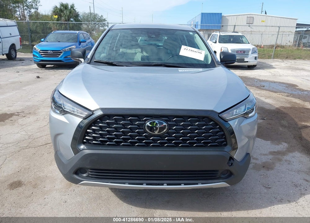 2022 TOYOTA COROLLA CROSS L VIN: 7MUAAAAG5NV035601