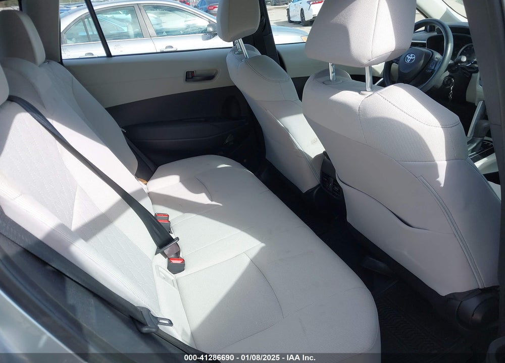 2022 TOYOTA COROLLA CROSS L VIN: 7MUAAAAG5NV035601