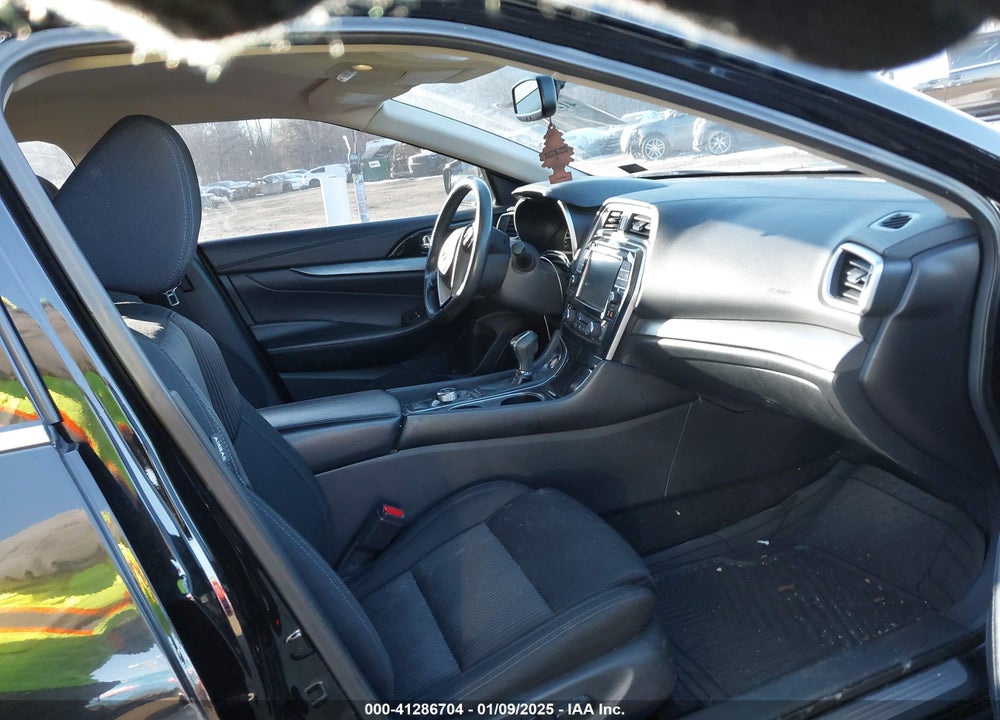 2017 NISSAN MAXIMA VIN: 1N4AA6AP5HC368920