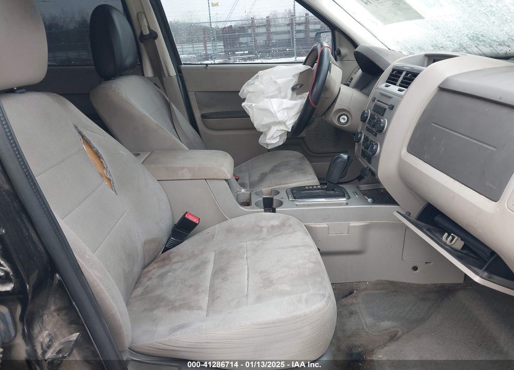 2011 FORD ESCAPE XLT VIN: 1FMCU9DG8BKA61113