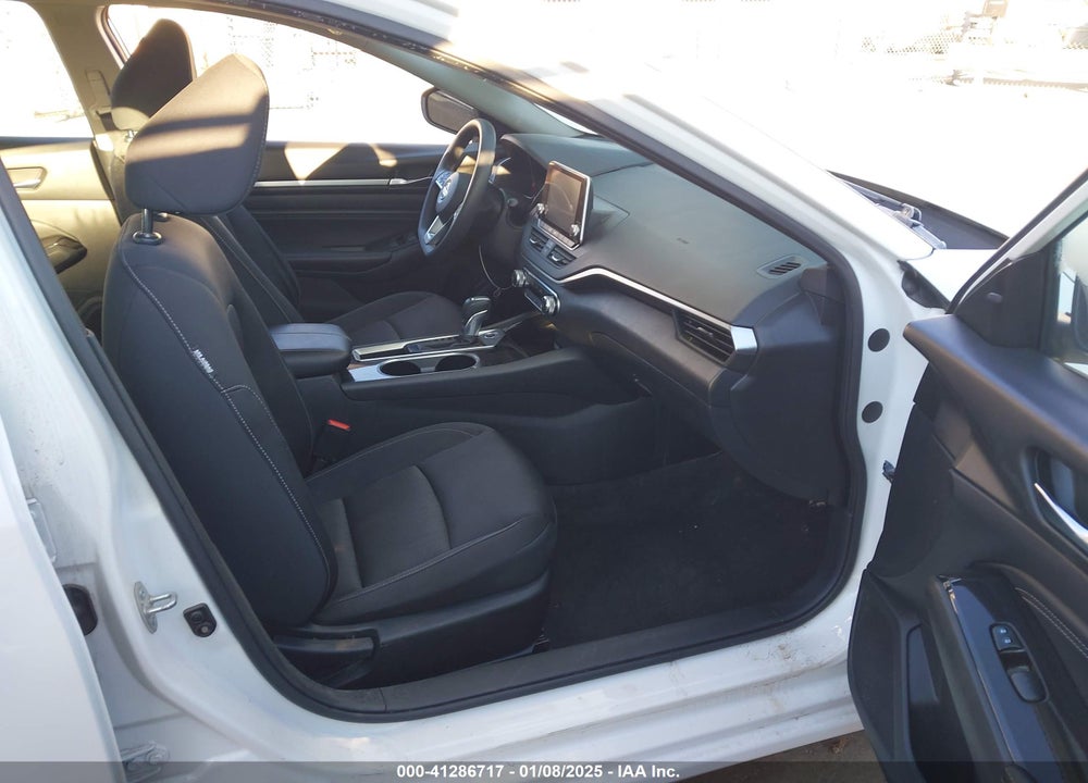 2021 NISSAN ALTIMA SV FWD VIN: 1N4BL4DV7MN387903