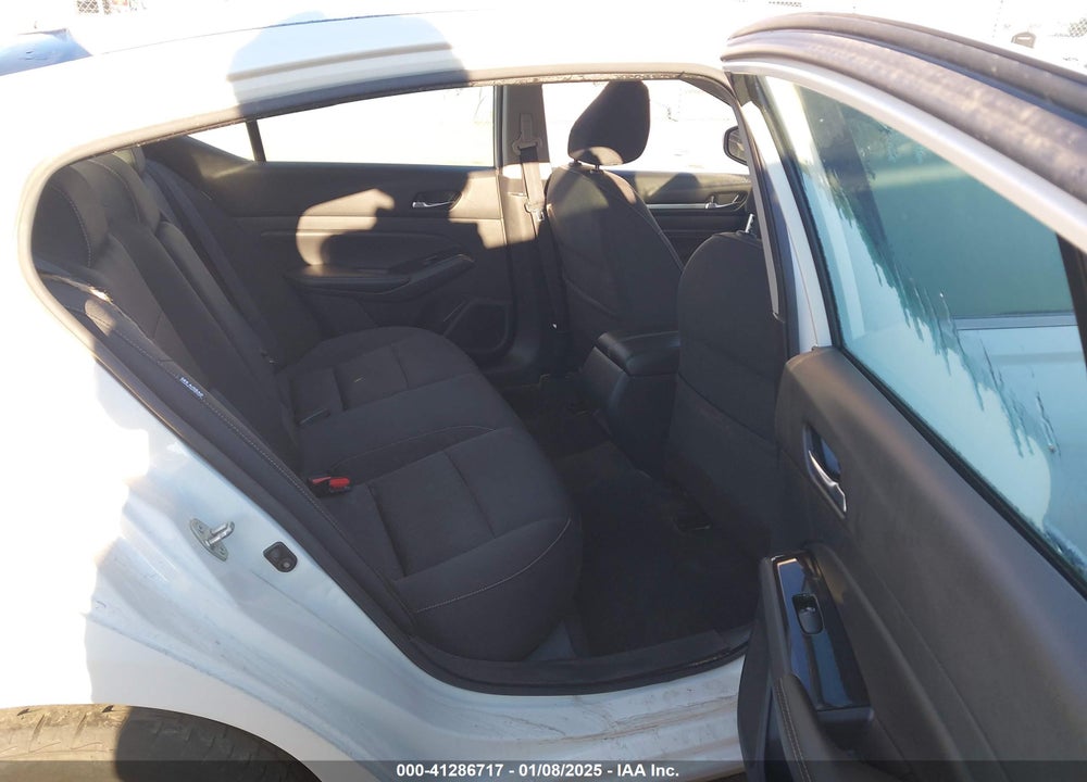2021 NISSAN ALTIMA SV FWD VIN: 1N4BL4DV7MN387903