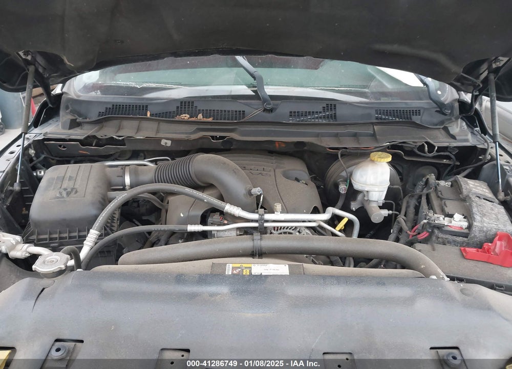 2018 RAM 1500 VIN: 1C6RR7LT5JS343332