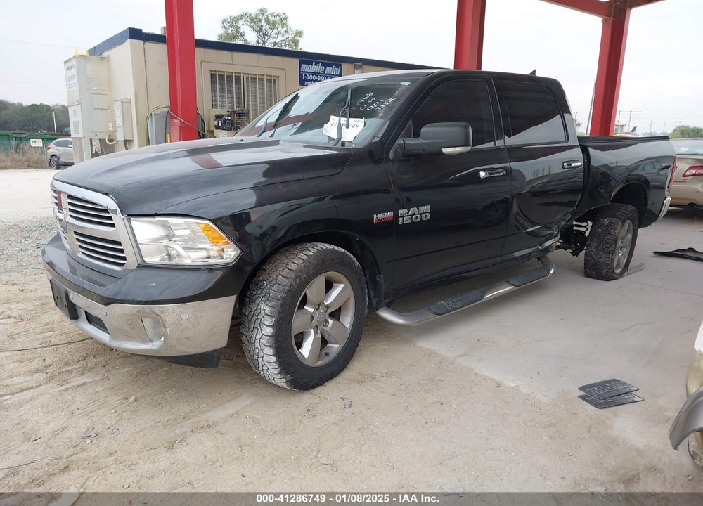 2018 RAM 1500 VIN: 1C6RR7LT5JS343332