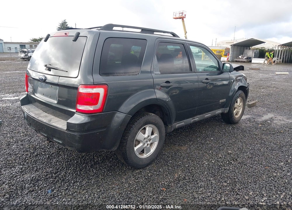2008 FORD ESCAPE XLT VIN: 1FMCU03118KA54909