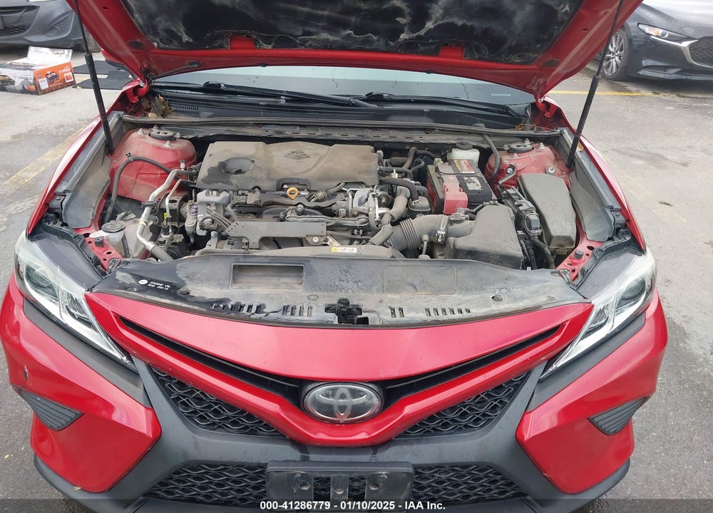 2019 TOYOTA CAMRY VIN: 4T1B11HK5KU160867