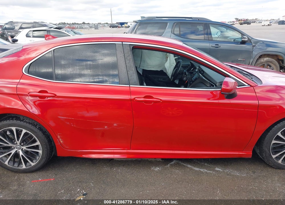 2019 TOYOTA CAMRY VIN: 4T1B11HK5KU160867