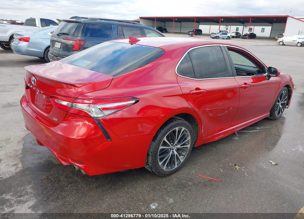 2019 TOYOTA CAMRY VIN: 4T1B11HK5KU160867