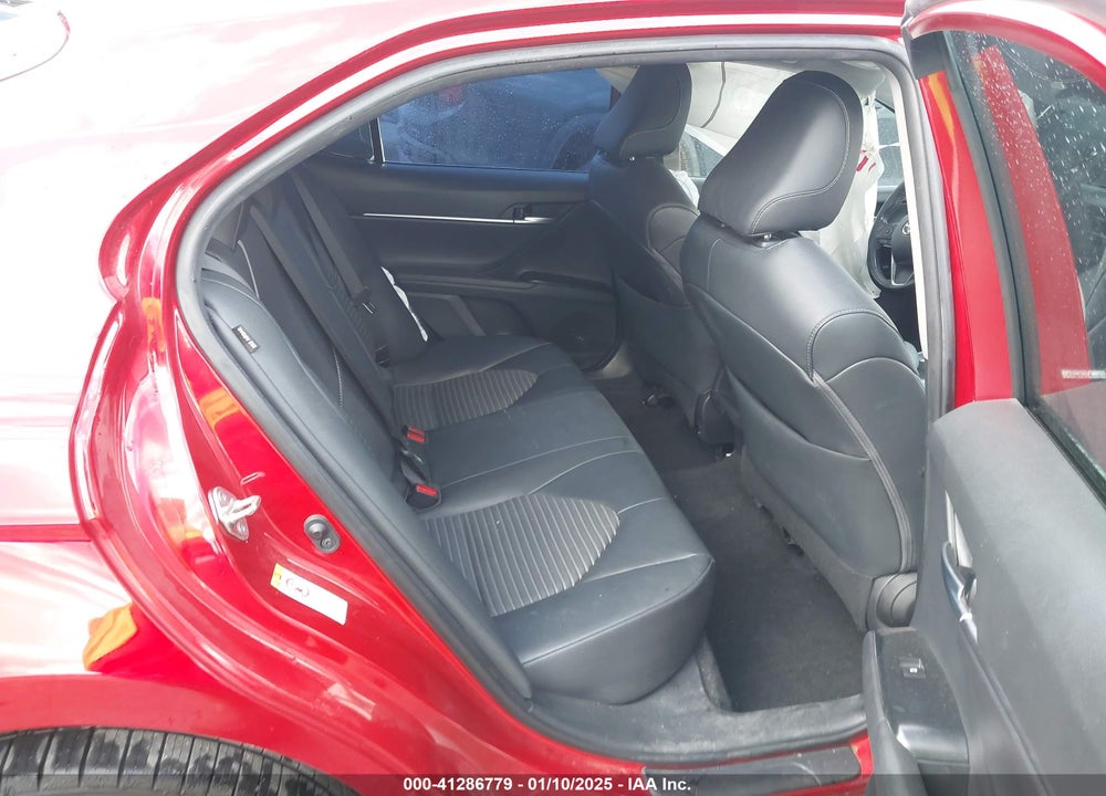 2019 TOYOTA CAMRY VIN: 4T1B11HK5KU160867