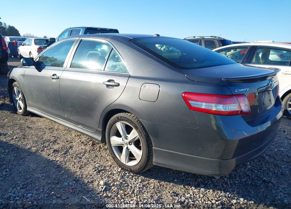 2011 TOYOTA CAMRY SE VIN: 4T1BF3EK9BU220571